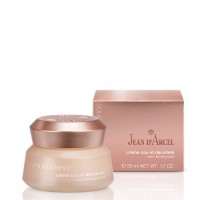 Крем для шеи и декольте с изофлавонами 50 ml Multibalance Jean d'Arcel Крем для шеи и декольте с изофлавонами 50 ml Multibalance Jean d'Arcel