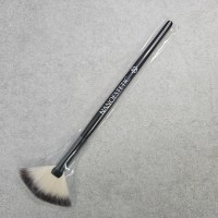 Кисть веерная NanoeStetic Кисть веерная NanoeStetic