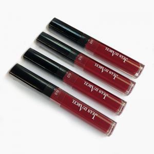 Блеск для губ 'Страстныи? красныи?' LIP GLOSS 7ML